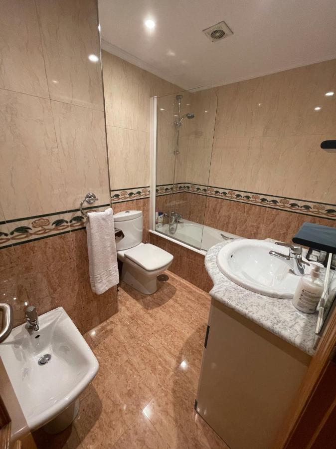 Apartamento Paseo De La Losa Oviedo Luaran gambar